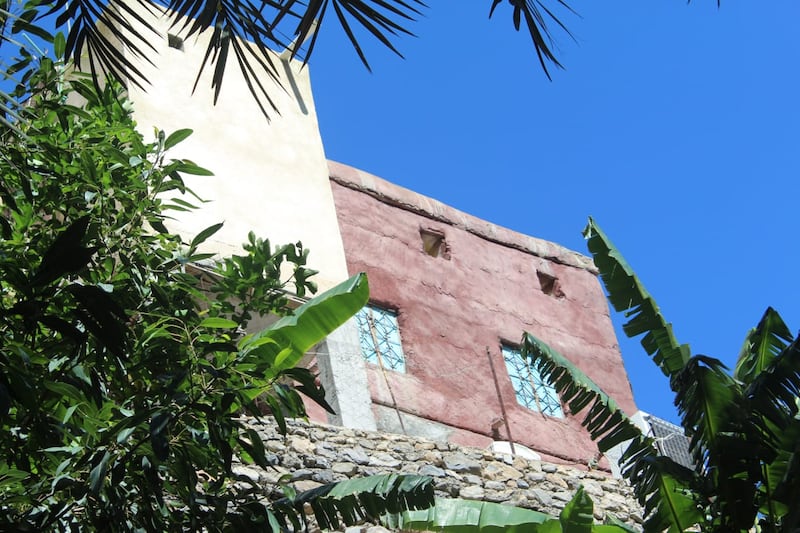 تعرف على قرية الفراعة المطلة على محافظتين