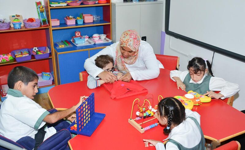 المرأة العُمانية: خمسون عامًا من الإنجازات والنجاحات