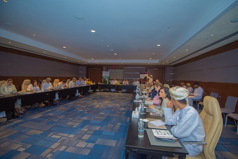 الجمعية البريطانية العمانية تُناقِش تحولات الطاقة في ملتقى جديد