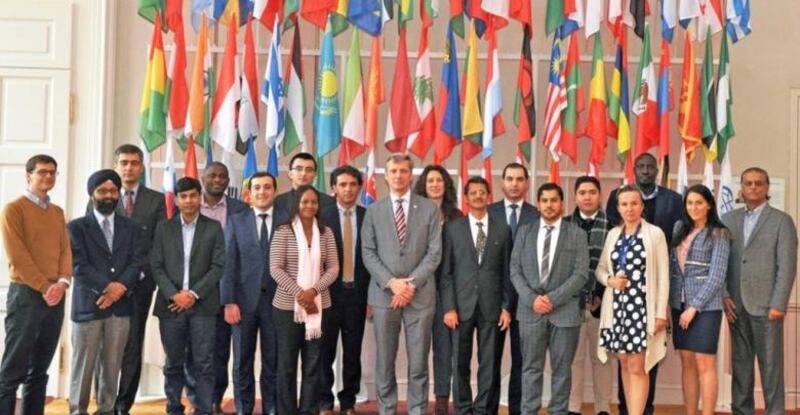 منها “هيئة لمكافحة الفساد”: 3 توصيات مهمة عن إقرارات الذمة المالية بالسلطنة