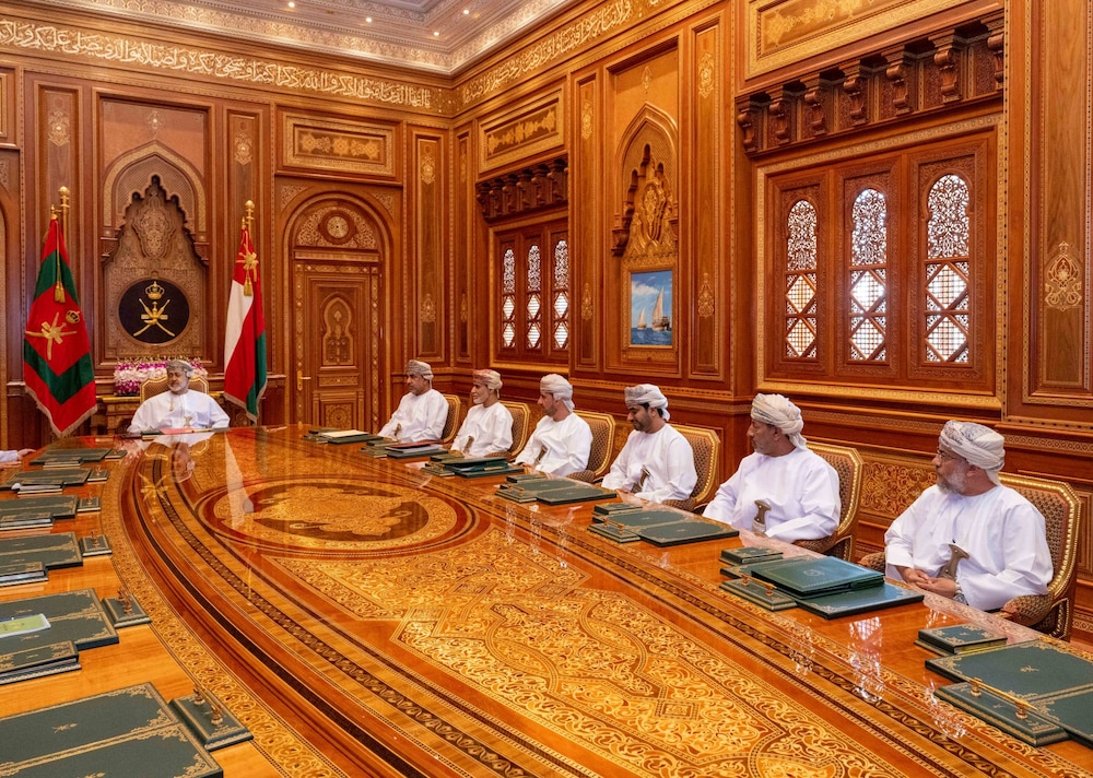 جلالة السلطان يستقبل رئيس وأعضاء مكتب مجلس الشورى