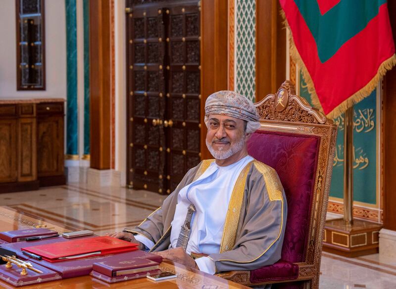 جلالة السلطان يترأس اجتماعا لمجلس الوزراء