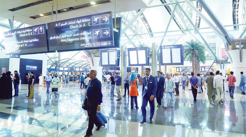 قراءة قانونية في قرار الشرطة حول نقل الأجنبي والمخاوف من آثاره