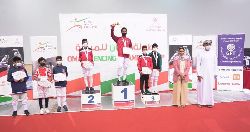 قريات وصلالة يُتوجان ببطولة “عمان” للمبارزة