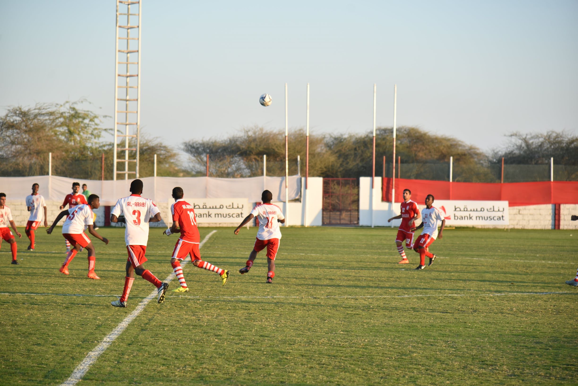 20 فريقًا يفوز  ضمن “الملاعب الخضراء” وبنك مسقط يرفع عدد الفرق المستفيدة سنويًا
