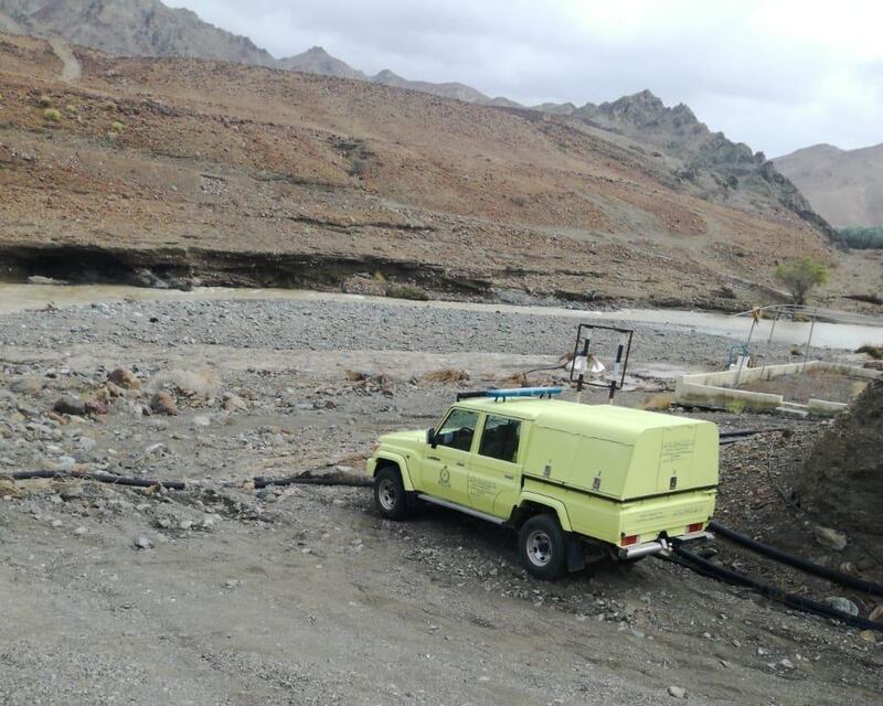 انجراف مركبة وفقدان 3 أشخاص