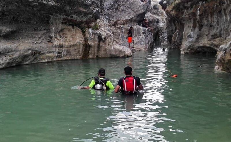 انتشال جثة مواطن من وادي الحوقين