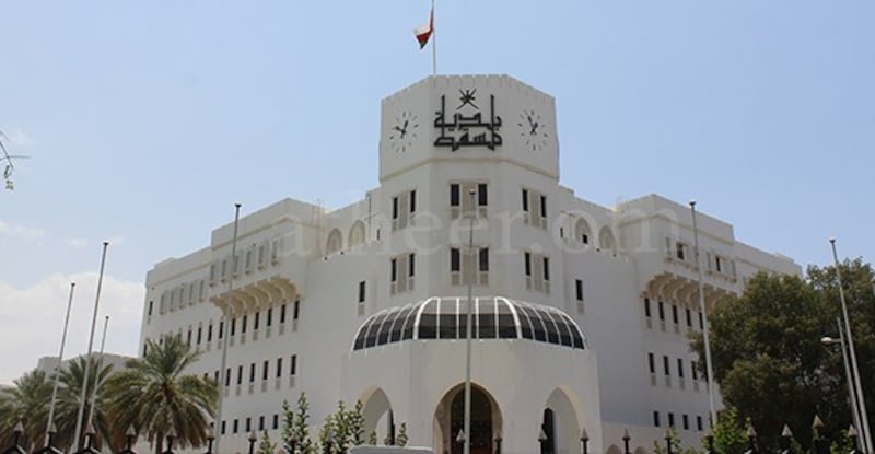 بلدية مسقط توضح حول فرض رسوم على ألعاب ترفيهية