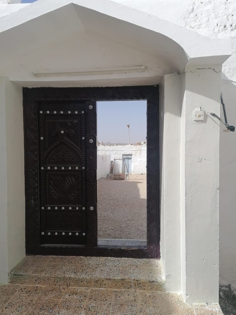 حكايات ترويها جدران المنزل المُنهار في صور جراء الأمطار