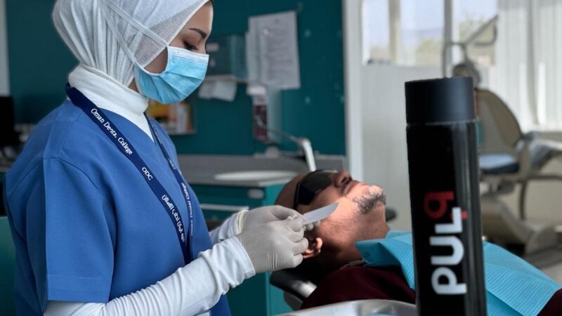 حشوة أسنان بأسمنت عماني تحصل على براءة اختراع