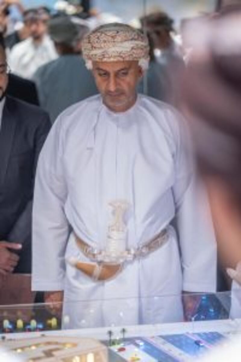 بالصور والفيديو: تدشين مشروع هو الأول من نوعه في السلطنة