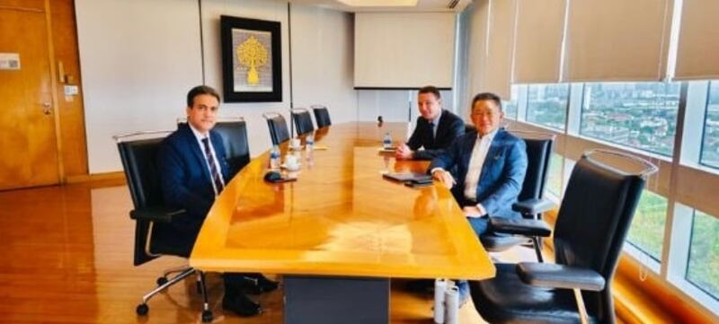 سفيرنا لدى تايلند يناقش فرص الاستثمار مع شركة رائدة في الصناعات الغذائية