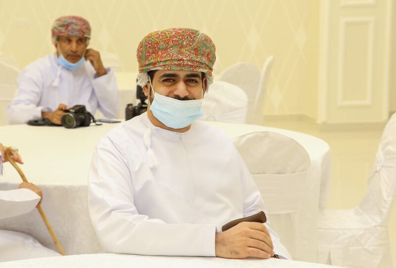 بالصور: هوية بصرية جديدة وافتتاح معمل للخياطة لفريق سمد الشأن الخيري