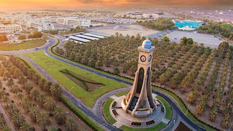 جامعة السلطان قابوس تعلن فتح باب القبول لغير العمانيين ضمن برنامج “آفاق”