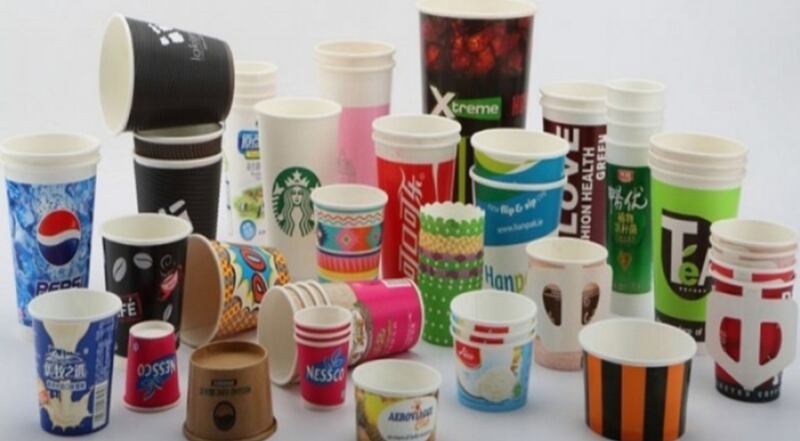 لماذا نستخدم الكؤوس البلاستيكية في تناول الأطعمة المختلفة السخونة؟