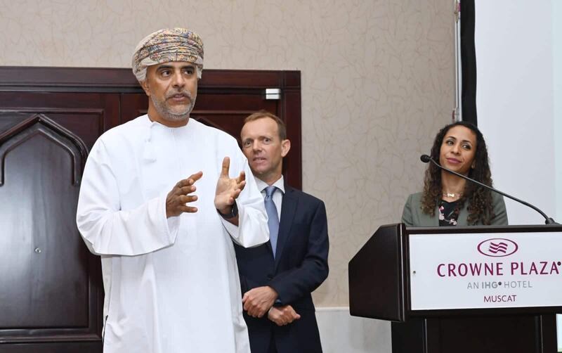 محاضرة توضح أسرار حيتان بحر العرب الحدباء