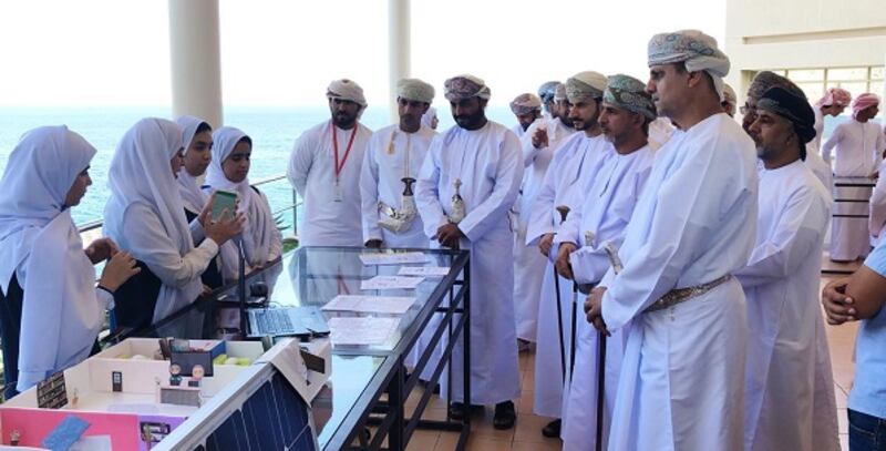 الإعلان عن الفائزين في جائزة “تنوير للتميز 2019” بمسندم