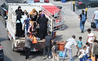 هربوا من الغارات الإسرائيلية على لبنان: ٥٠ ألف نازح إلى سوريا