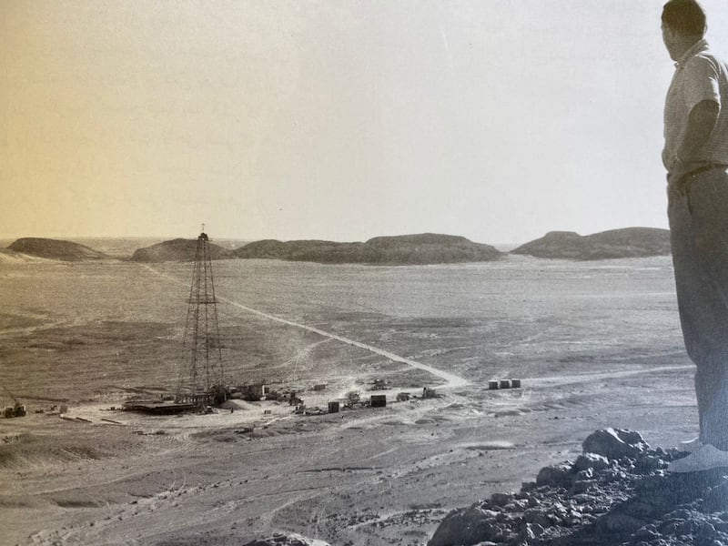 هل سمعت بقصة “أتعس بئر نفط” في تاريخ الشرق الأوسط؟