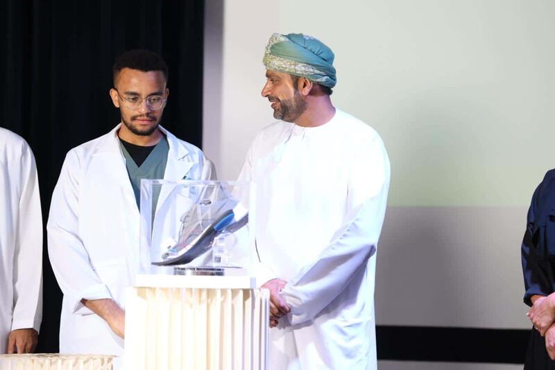 قد يمنع حدوث الغرغرينا: ابتكار عماني يحمي القدم السكرية من التقرحات والالتهابات