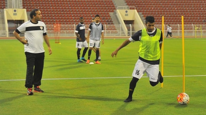 المباراة الودية بين المنتخب الوطني ونظيره السوري تتأجل.. تعرف على السبب