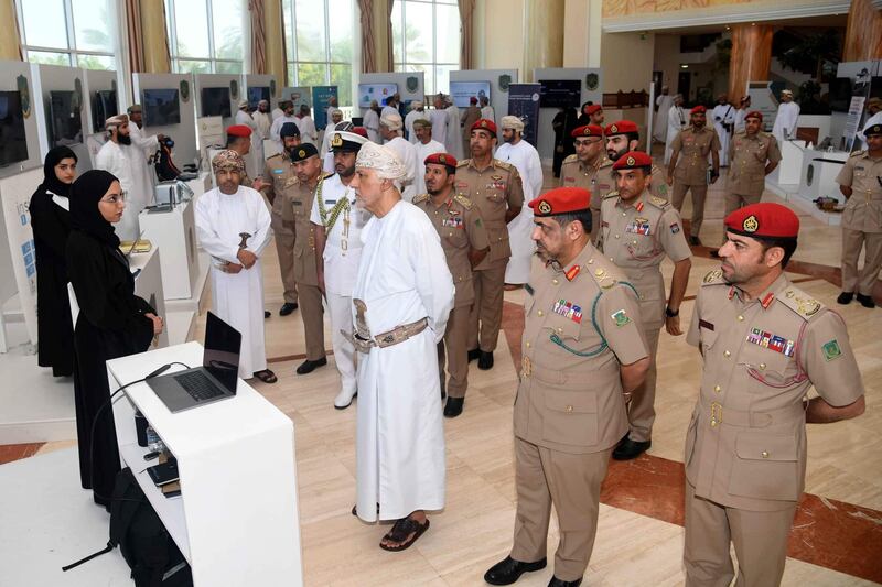 بالصور: سمو السيد شهاب يرعى ختام ندوة وطنية