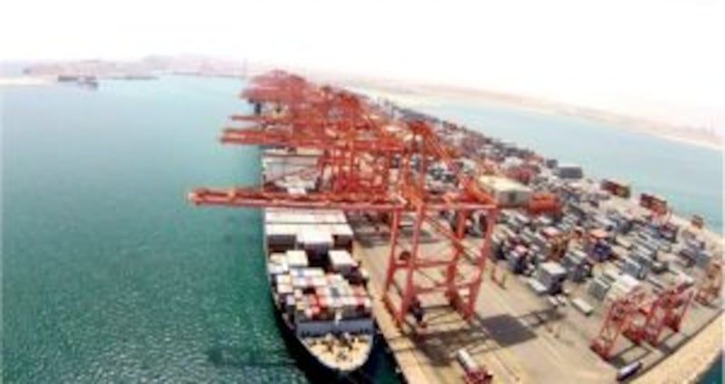 للتمثيل لا الحصر: تعرّف على 48 مُنجزًا من منجزات النهضة العمانية