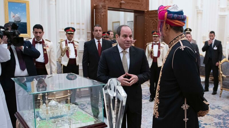 إليك معلومات عن الهدية التي قدمها الرئيس المصري لجلالة السلطان