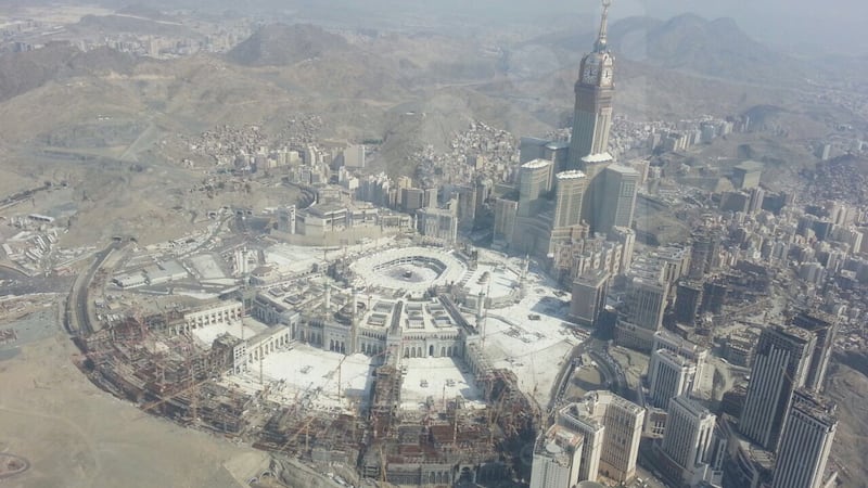 بالفيديو والصور: شاهد الحرم المكي من الجو