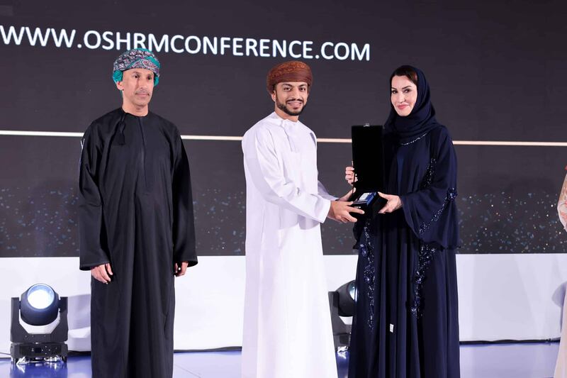 “أوشرم” تعلن أسماء الفائزين بجوائزها