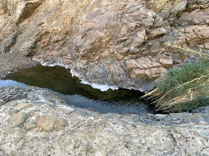 وادي خميس.. متعة المغامرة والحياة الفطرية