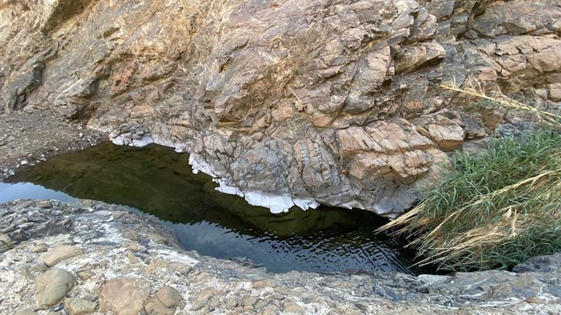 وادي خميس.. متعة المغامرة والحياة الفطرية
