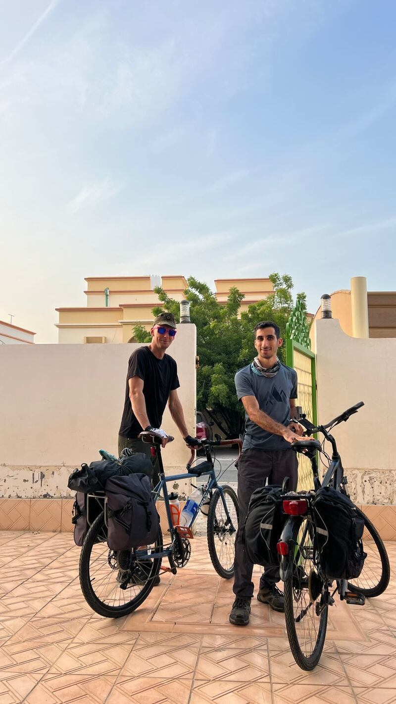 مغامر عُماني يطلق حملة “النداء الأخير”؛ فما أهدافها؟