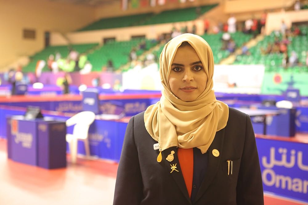 هذا ما قالته أول حكمة عُمانية في كرة الطاولة