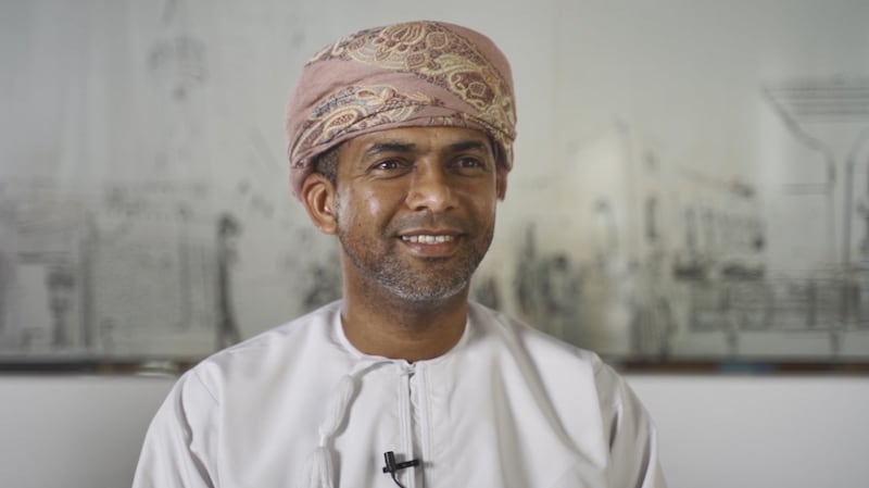 مشاركون في مهرجانات الأعياد الوطنية يستحضرون ذاكرتهم ببعض المواقف، هل شاركت في أحدها؟