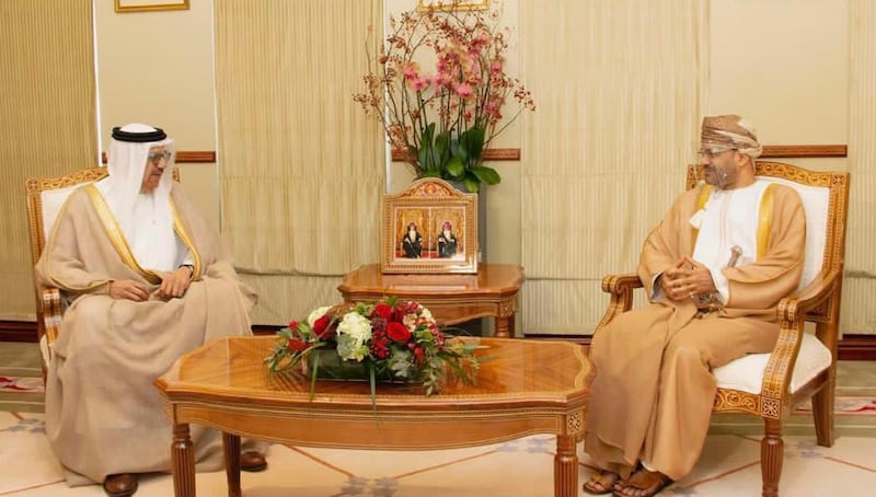 السيد بدر بن حمد يستقبل وزير خارجية البحرين