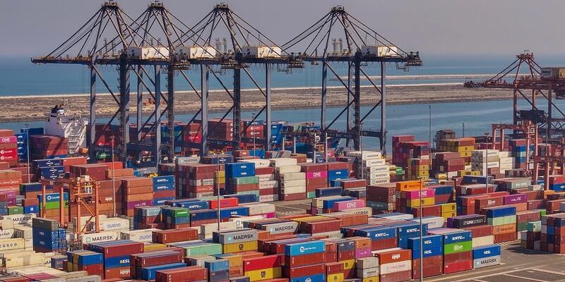 رئيس “نزدهر” يدعو المهتمين للاستفادة من مزايا اتفاقية التجارة الحرة مع أمريكا 