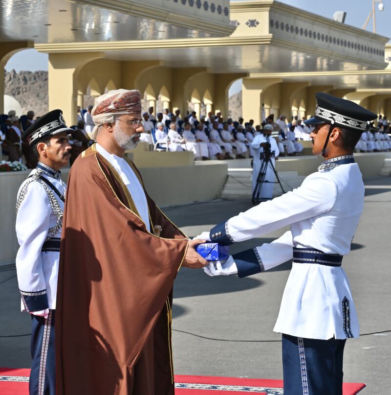بالصور: تخريج فصائل جديدة من شرطة عمان السلطانية