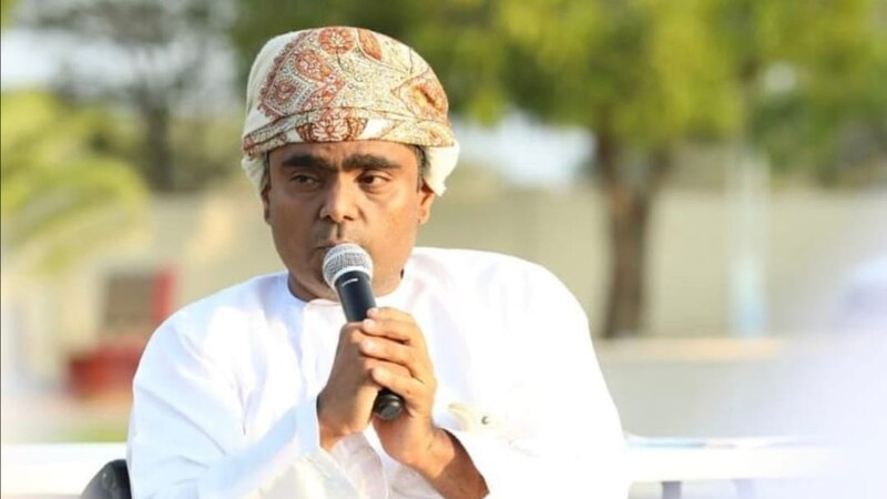 رغم الإعاقة: عبدالله البلوشي يضع بصمته ويحصد عددًا من الجوائز
