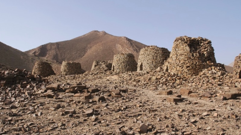 “بات”: آلاف السنين من التاريخ والحضارة