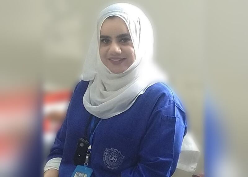 مسؤولة تمريض تحكي قصة تعاملها اليومي مع كورونا والمصابين به