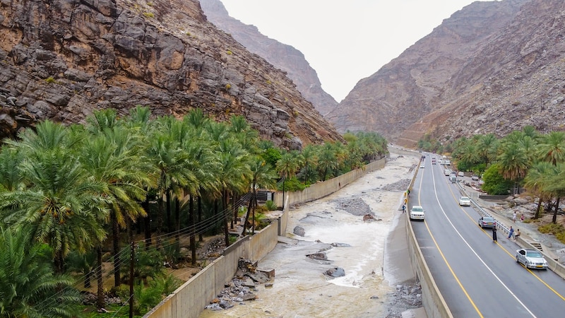 يتكون من 3 مراحل: مشروع لتحديد المناطق المعرضة لخطر الفيضانات