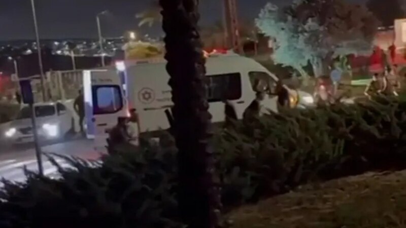 هجوم مزدوج لحزب الله يوقع 3 قتلى و67 مصابًا