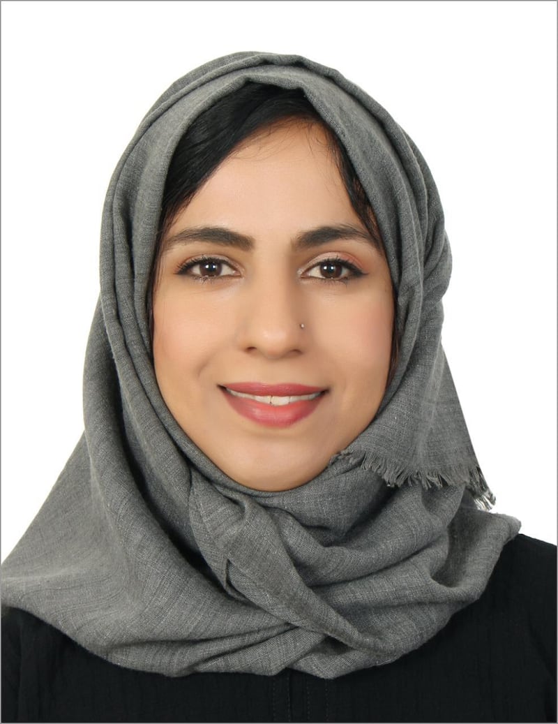 فنانتان عُمانيتان تحصدان الذهب والفضة في تايلاند