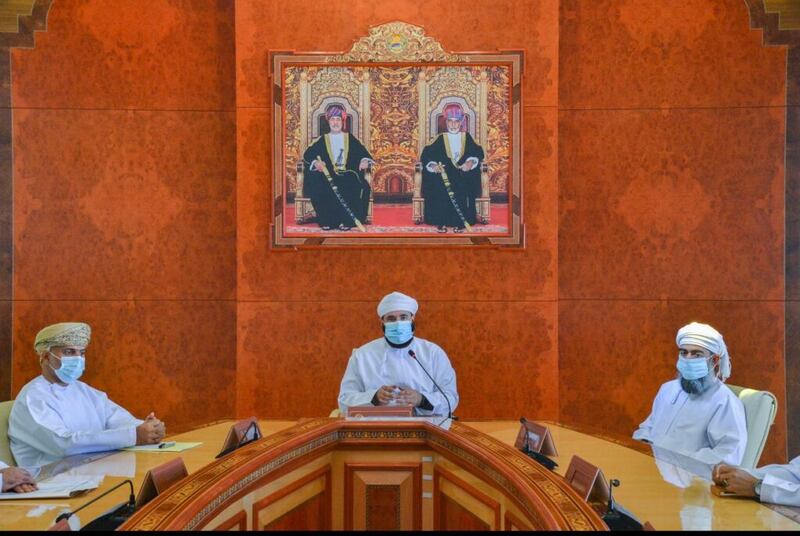 نظام إلكتروني للمساجد، وإيقاف الطلبات المتعلقة بها حتى بدء تشغيله