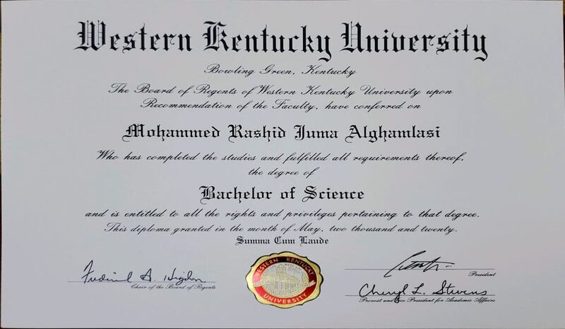 شاب عماني مبتعث يحصل على جائزة من جامعة أمريكية