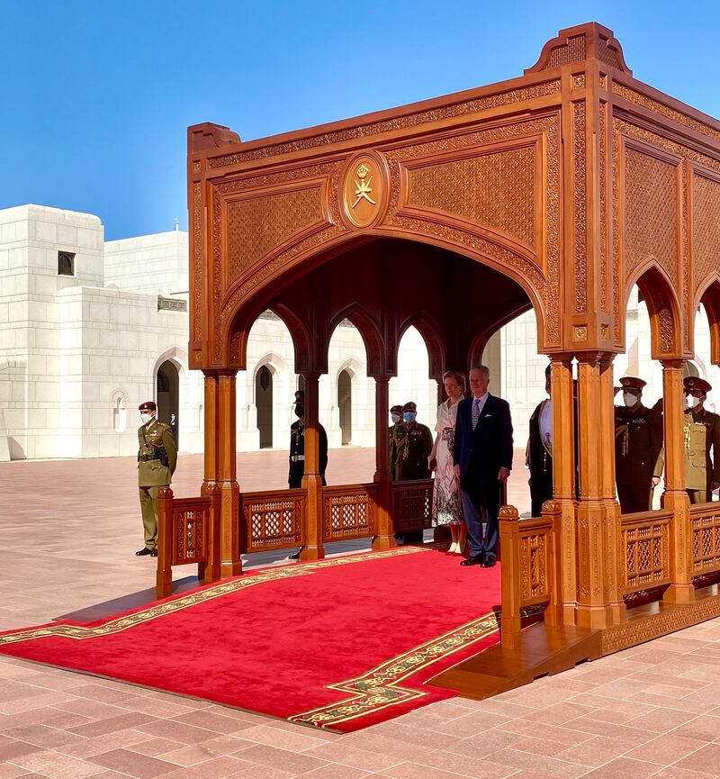 حساب القصر البلجيكي ينشر صورًا عن زيارة ملك البلجيكيين وقرينته لسلطنة عمان