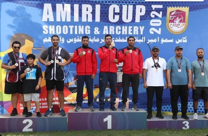 فريق عماني “الأول” في مسابقة بقطر