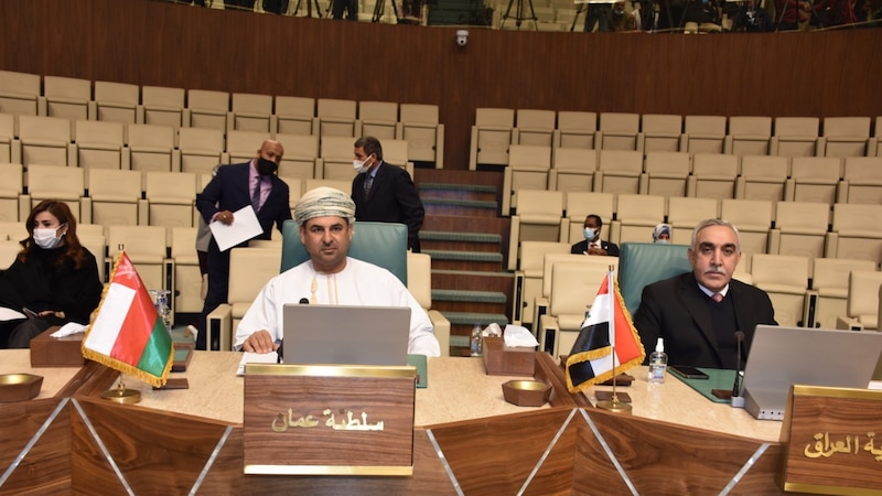 سلطنة عمان تشارك في اجتماع عربي طارئ حول الإمارات