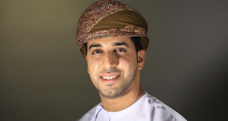 رسالة ماجستير عن “تقييم ممارسات إدارة الوثائق في المؤسسات الحكومية بسلطنة عمُان”